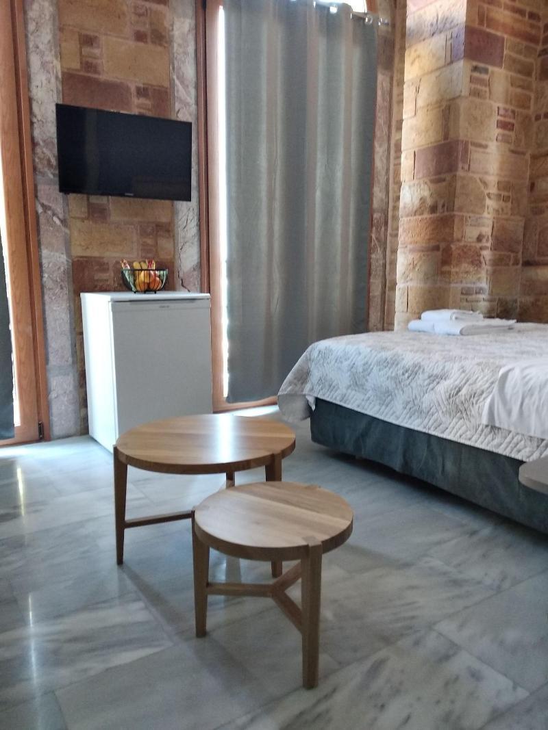 Chios City Inn מראה חיצוני תמונה